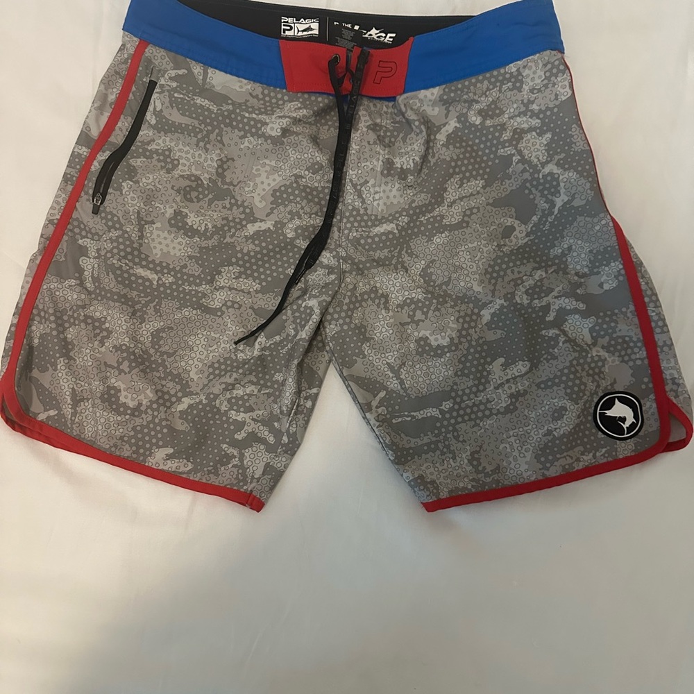 Size 38 men’s Pelagic swim shorts